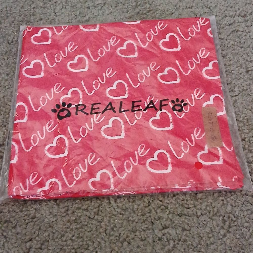Realeaf Love Dog Bandanas 2 Pack, Reversible Valentines Day Pet Scarf Sz XL NEW